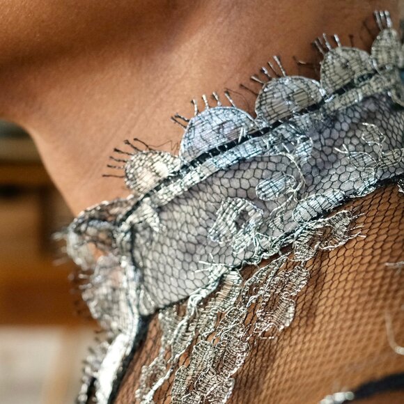 Silver and Black Eyelah Lace Snap-Up Blouse - Size Medium - Picture 6 of 8